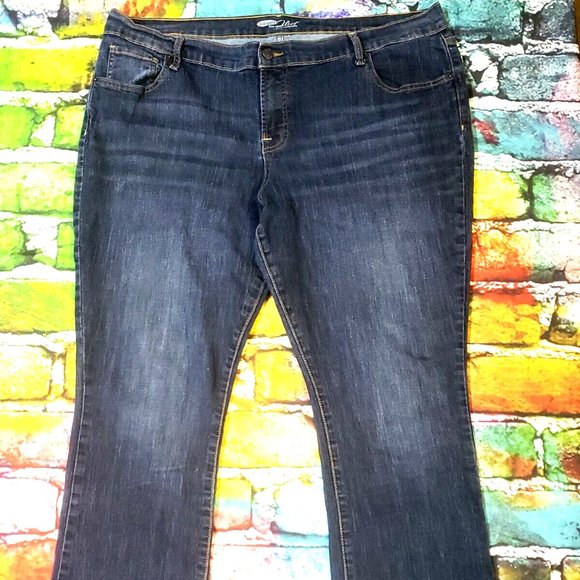 Old Navy The Flirt Bootcut Midrise Stretch Jeans Size 18 Regular - EUC - Picture 1 of 5
